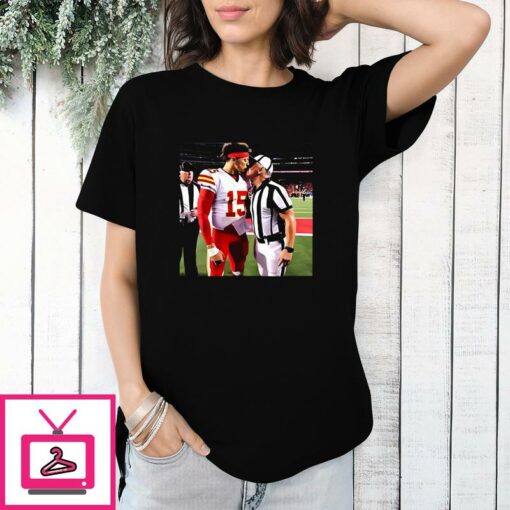 Patrick Mahomes Kissing NFL Referee T Shirt 1 1