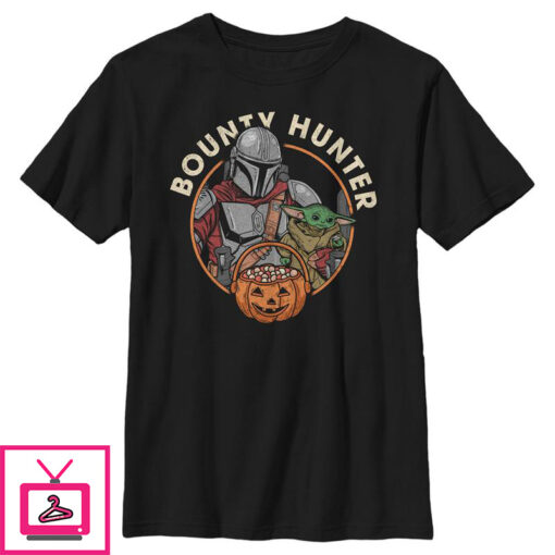 Boys Star Wars The Mandalorian Halloween Candy Bounty Hunter Din Djarin and Grogu T Shirt 1