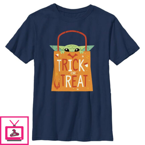 Boys Star Wars The Mandalorian Halloween Grogu Trick or Treat Bag T Shirt 1