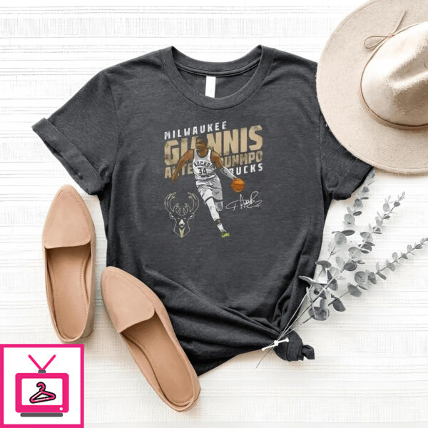 Giannis Antetokounmpo Milwaukee Bucks Basketball Signature Vintage T-Shirt