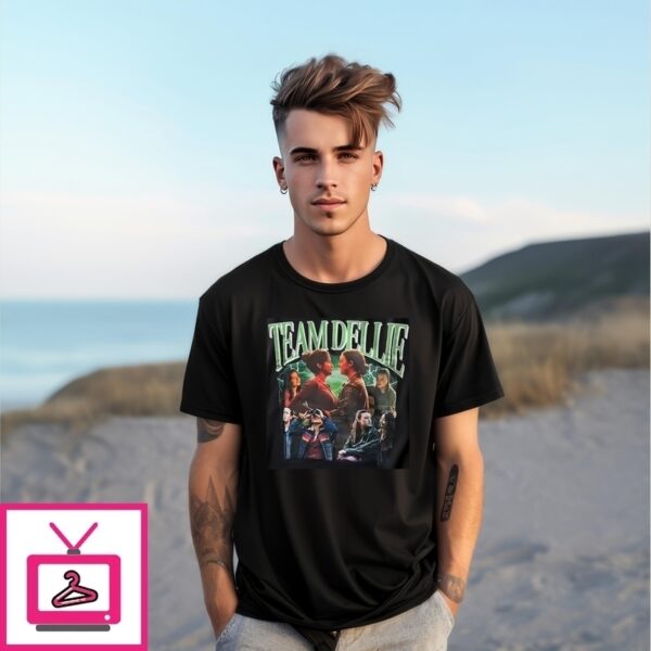 Isabela Merced Team Dellie T-Shirt