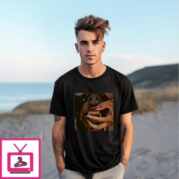 Leon Thomas Mutt Deluxe Heel Album Art Cover T-Shirt