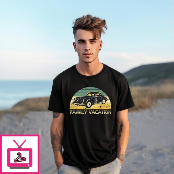 Family Vacation Old Classic Car Vintage T-Shirt
