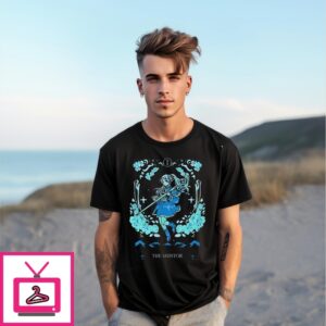Frieren Frieren Beyond Journey’S End The Mentor Tarot Card T-Shirt Frieren Frieren Beyond Journey’S End The Mentor Tarot Card T-Shirt