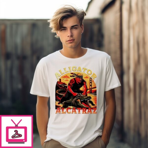 Alligator Alcatraz Trump Fighting Vintage T-Shirt