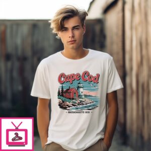 Cape Cod Lighthouse T-Shirt, Vintage Seaside Graphic T-Shirt