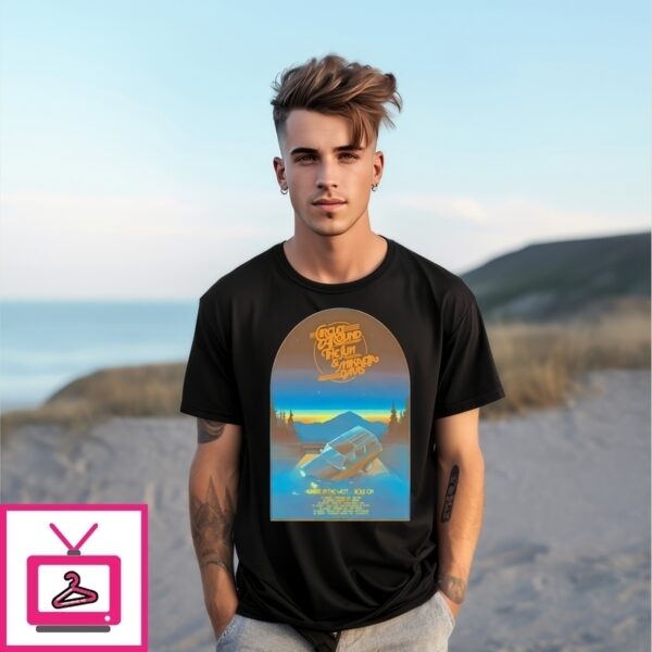 Circles Around The Sun And Mikaela Davis 2025 Sunrise In The West Tour Poster T-Shirt