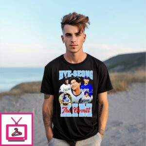 Hye-Seong Kim The Comet Los Angeles Dodgers Graphic T-Shirt