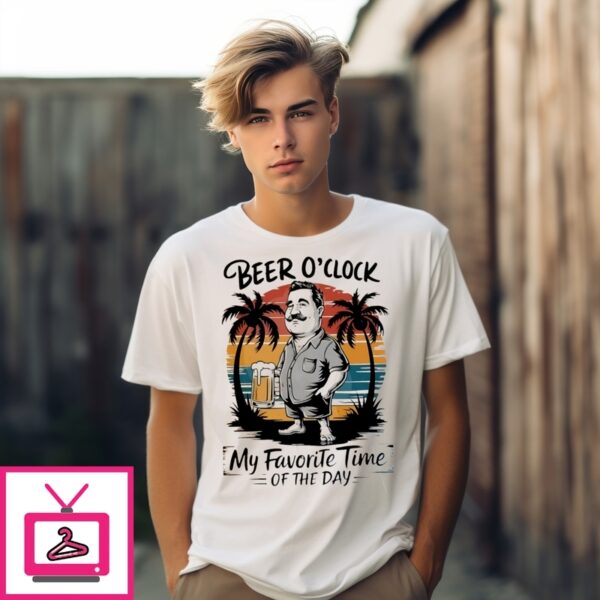 Beer O’Clock My Favorite Time Of The Day Vintage T-Shirt