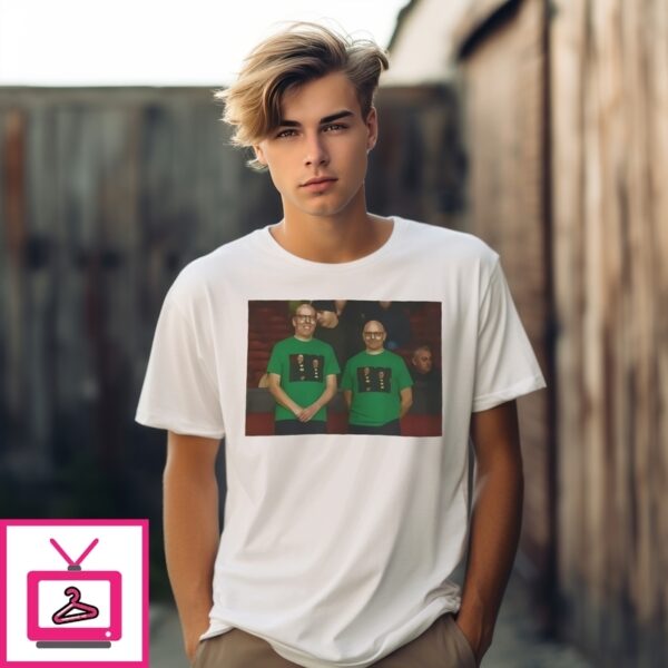 Joel Glazer And Avram Glazer Anti Glazer Scarf T-Shirt