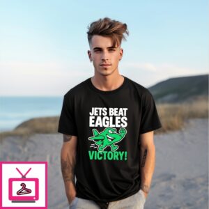 New York Jets Beat Eagles Victory Nfl 2025 T-Shirt