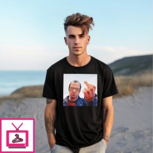 Trevor Phillips Middle Finger Characters In Grand Theft Auto V T-Shirt