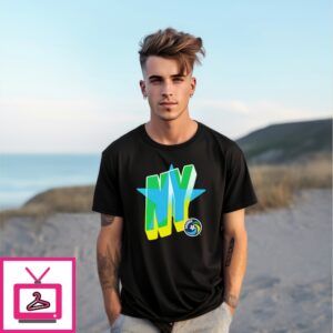 New York Cosmos Wave Bold Graphic Vintage T-Shirt