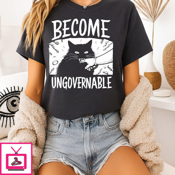 Cat Biting Arm Become Ungovernable T-Shirt
