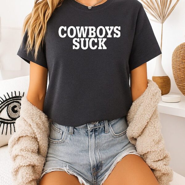 Dallas Cowboys Suck T-Shirt