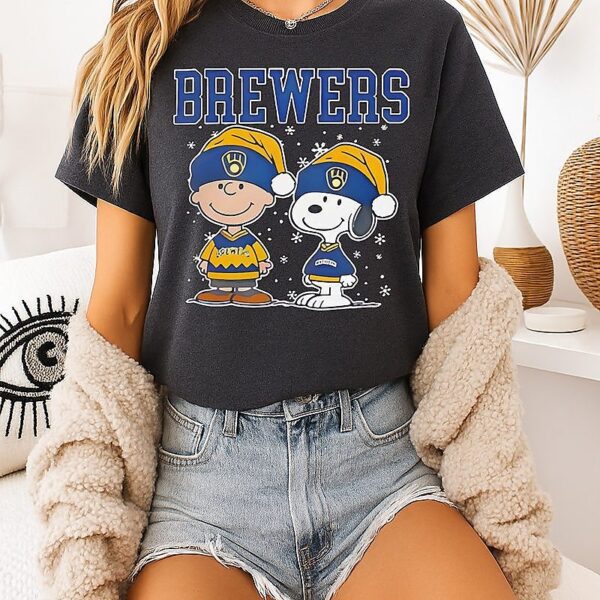 Milwaukee Brewers Snoopy Charlie Brown Christmas T-Shirt