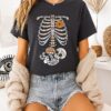 Pregnancy Skeleton Día De Los Muertos Belly Bump T-Shirt