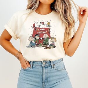 Charlie Brown Snoopy Peanuts Merry Christmas Cartoon 2025 T-Shirt