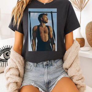 Jonathan Bailey People’s Sexiest Man Alive T-Shirt