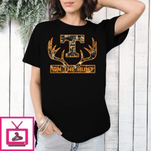 Tennessee Volunteers Baseball On The Hunt T-Shirt