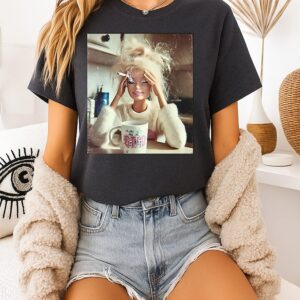 Distressed Doll Face Meme T-Shirt