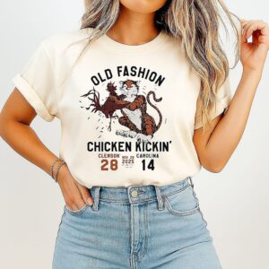 Old Fashion Chicken Kickin’ Clemsom 28-14 Carolina 2025 Football T-Shirt