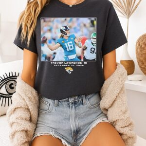 Trevor Lawrence Jacksonville Jaguars 2025 NFL Flash Features Week 15 T-Shirt