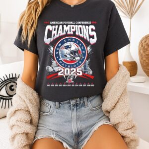 New England Patriots Afc Champions 2025 Helmet Logo Skyline T-Shirt