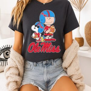 Ole Miss Rebel X Snoopy Woodstock And Charlie Brown Holding Football T-Shirt
