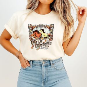 Wild Horses The Official Lainey Wilson Fan Club T-Shirt