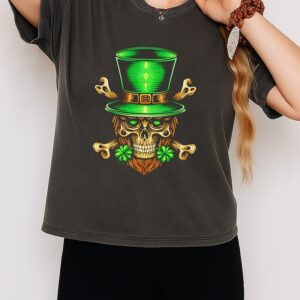 Leprechaun Irish Skull Clover Patrick’s Day T-Shirt