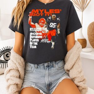 Myles Garrett Cleveland Browns 2025 Defensive Player Of The Year T-Shirt