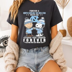 Charlie Brown And Snoopy X North Carolina Tar Heels Forever Fan No Matter What T-Shirt