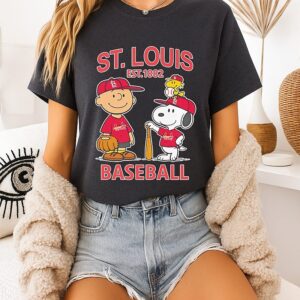 Charlie Brown And Snoopy X St. Louis Cardinals Basketball Est 1882 T-Shirt