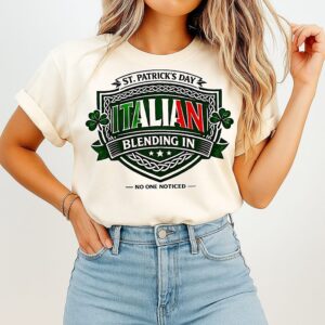 Italian Blending In No One Noticed St. Patrick’s Day Shield T-Shirt