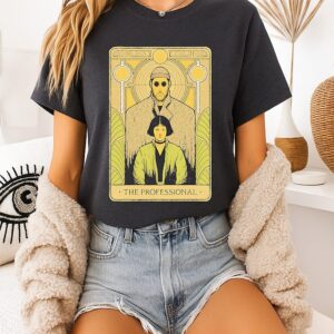 Léon The Professional Tarot Card T-Shirt