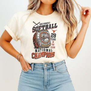 Texas Longhorns Softball 2025 Women’s National Champions 28 Years In The Making T-Shirt