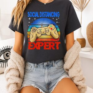 Social Distancing Expert Gamer Vintage T-Shirt