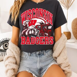 NCAA Football Wisconsin Badgers Vintage Helmet T-Shirt