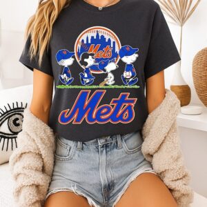 New York Mets Baseball X Peanuts Snoopy And Friends Abbey Road T-Shirt