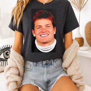 Drake Maye Football Smile Diamond Portrait T-Shirt