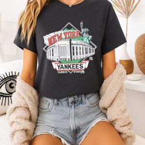 New York Yankees Yankee Stadium Facade T-Shirt