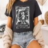 The World Is A Stage And We Are Just Puppets On A String Tarot Card T-Shirt