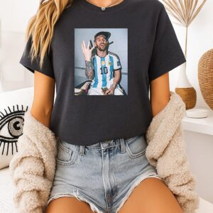 Lionel Messi Argentina Celebration Messi 10 Cigar Photo Soccer Champion Fan T-Shirt