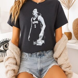 Paige Bueckers Dallas Wings Wnba Player Celebrating T-Shirt