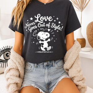 Snoopy Love Never Goes Out Of Style Peanuts T-Shirt