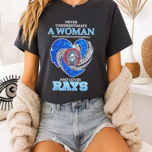 Tampa Bay Rays Never Underestimate A Woman Who Understands Baseball And Loves Diamond Heart T-Shirt