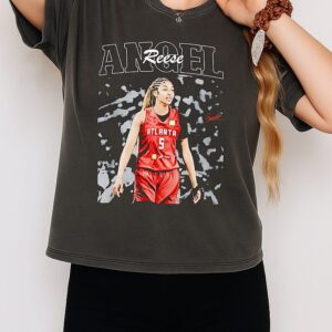Angel Reese Chicago Sky Portrait T-Shirt