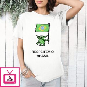 Green Goblin Holding Brazil Flag Respeitem O Brasil T-Shirt