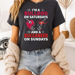 I’m A On Saturdays Georgia Bulldogs And A Tampa Bay Buccaneers On Sundays T-Shirt